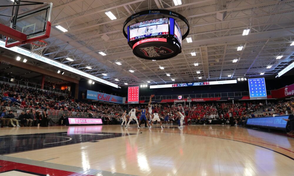 RMU basketball Robert Morris