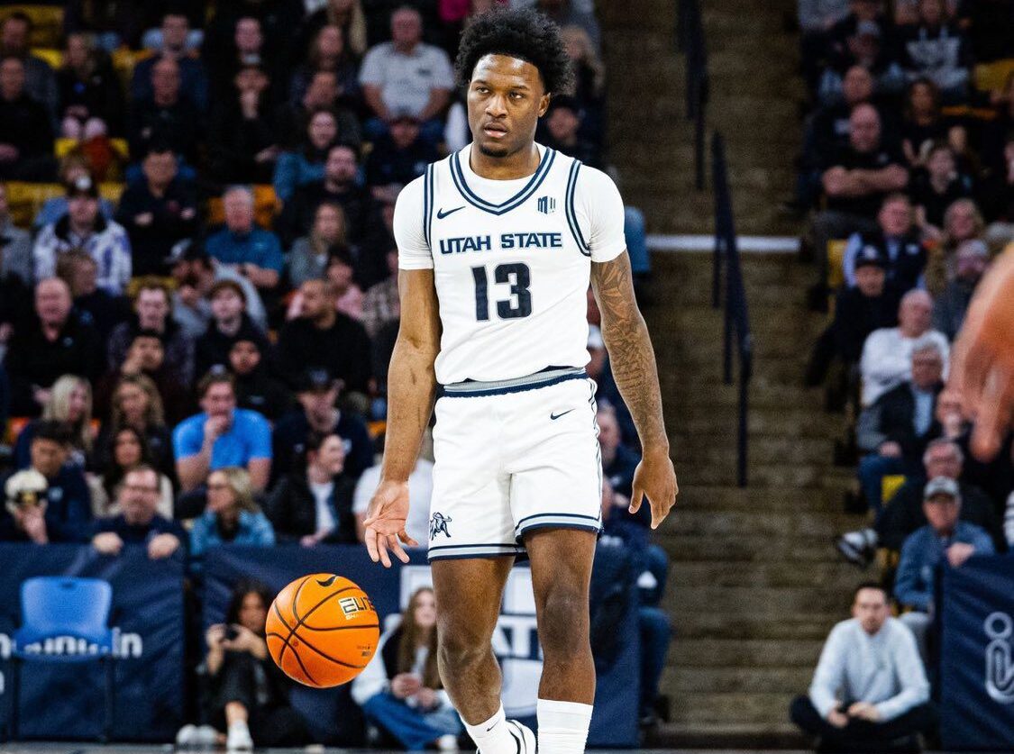 Utah State guard Deyton Albury in a game during the 2024-25 season -- Utah State Athletics