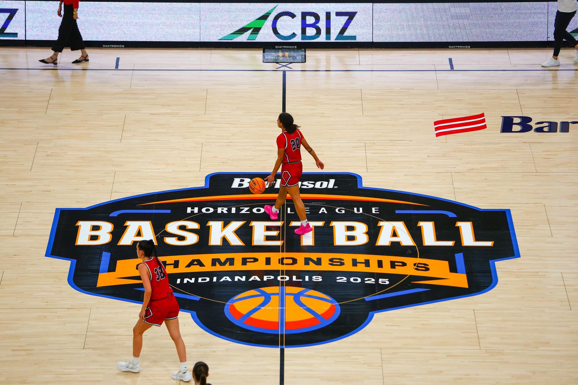 Robert Morris' Jada Lee and Noa Givon during the Horizon League semifinal matchup against Green Bay -- RMU Athletics
