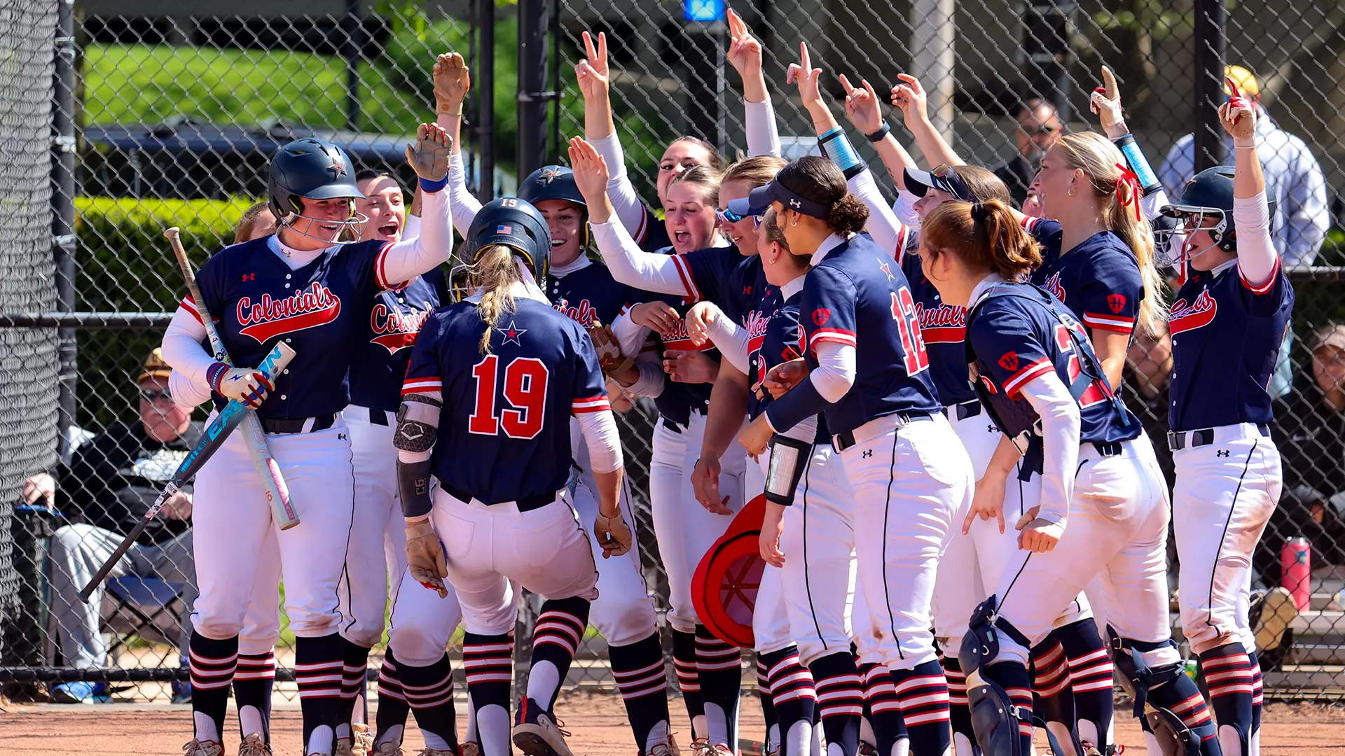 Robert Morris softball -- RMU Athletics
