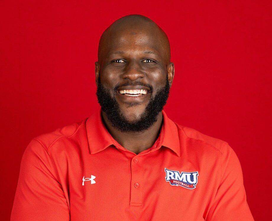 Robert Morris defensive line coach Derrick Nsubuga -- RMU Athletics