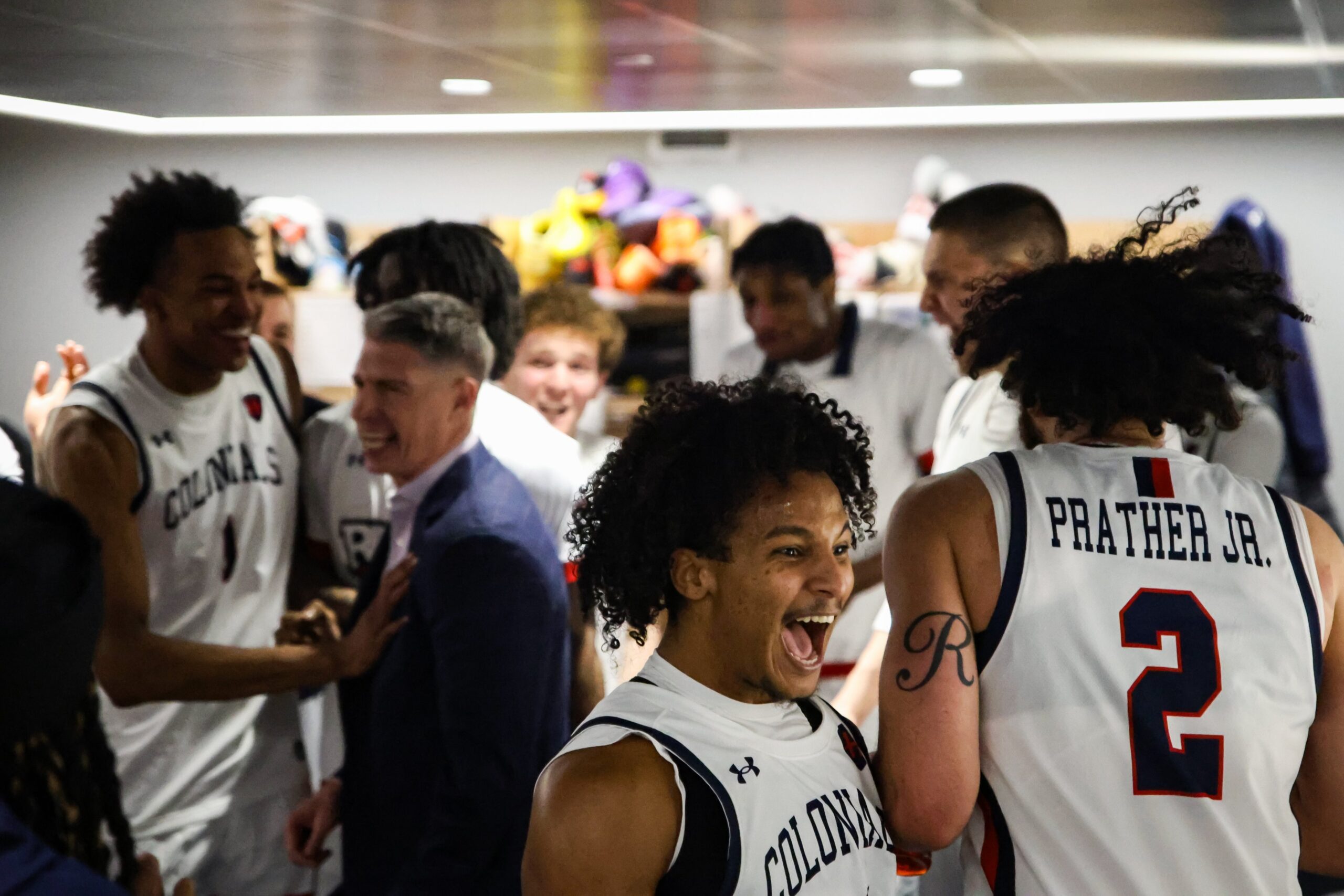 Robert Morris celebrates after beating Youngstown St. on Dec. 19, 2025 -- RMU Athletics