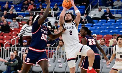 Robert Morris guard Ryan Prather Jr. attempts a shot against Detroit Mercy on Feb. 25, 2026 -- Ed Thompson // Pittsburgh Sports Now