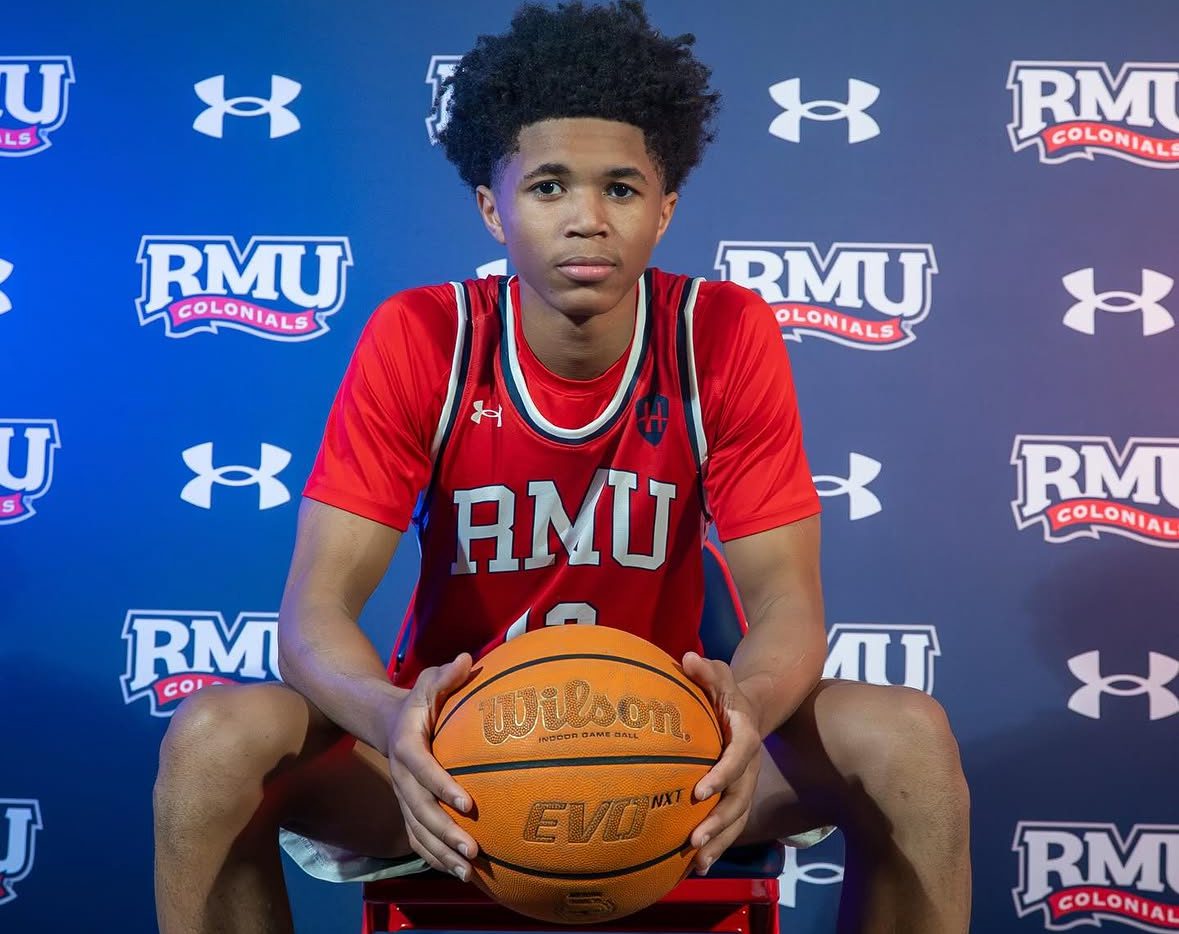 Robert Morris commit Will Occomy during a visit — Photo courtesy of Occomy’s Instagram